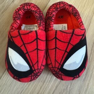 H&M Red SpiderMan Kids Slippers